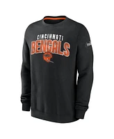 Nike Men's Black Cincinnati Bengals Rewind Club Pullover Sweatshirt