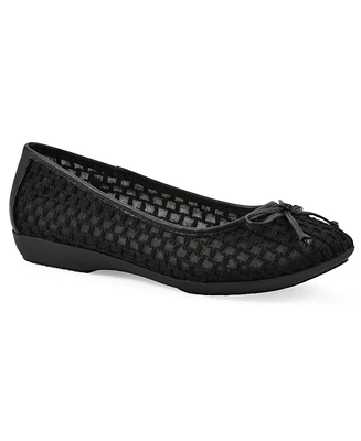 Cliffs by White Mountain Women's Chelcy Round Toe Ballet Flats