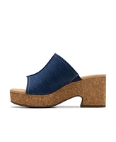 Clarks Collection Women's Nerisa Vine Wedge Sandals