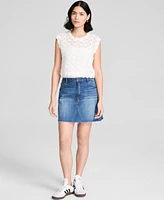 And Now This Women's Crewneck Scalloped Sweater Vest