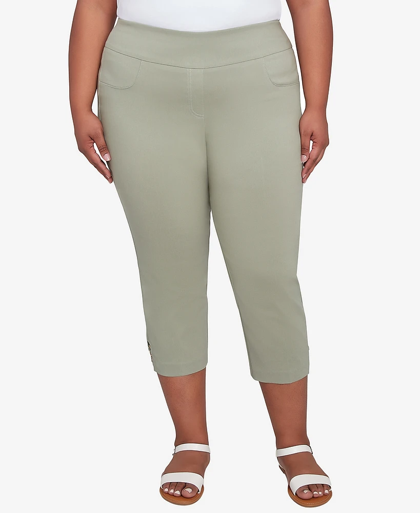 Hearts Of Palm Plus Spring Forward Solid Tech Stretch Pull On Capri Pants