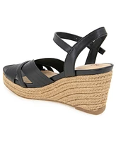 Kenneth Cole Reaction Women's Comi Almond Toe Wedge Sandals