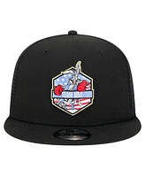 New Era Men's Black Looney Tunes x Team Usa Badge 9FIFTY Adjustable Hat