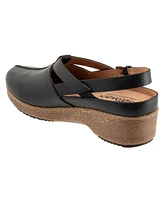 SoftWalk Arica Clog