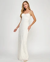 Seni & Cade Juniors' Back-Slit Lace Gown