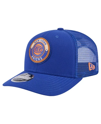 New Era Men's Blue New York Knicks Victory Grove Circle Patch 9SEVENTY Adjustable Hat