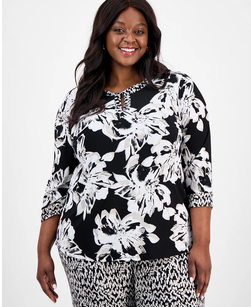 Kasper Plus Printed 3/4-Sleeve Twist-Neck Blouse
