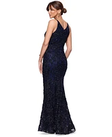 Xscape Women's Embellished Soutache Lace Sleeveless Gown