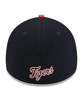 New Era Men's Navy/Orange Detroit Tigers 2025 Mlb Clubhouse 39THIRTY Flex Hat