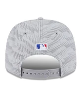 New Era Men's Gray Chicago Cubs 2025 Mlb Clubhouse 9SEVENTY Stretch-Snap Hat