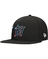 New Era Men's Black Miami Marlins Logo Strike 9FIFTY Snapback Hat