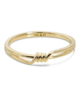 Devata Love Knot Ring in 14K Gold, Size 8, approx. 1.7 grams.