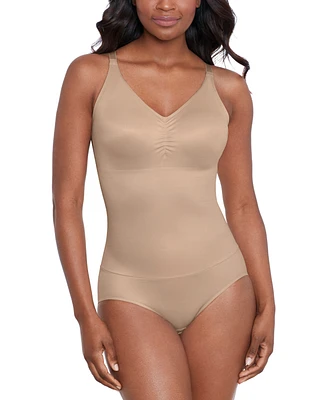 Miraclesuit Women's Comfy Curves Firm Control Wireless Bodybriefer 2510