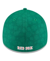 New Era Men's Kelly Green Boston Red Sox St. Patrick's Day 39THIRTY Flex Hat