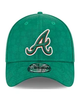 New Era Men's Kelly Green Atlanta Braves St. Patrick's Day 39THIRTY Flex Hat