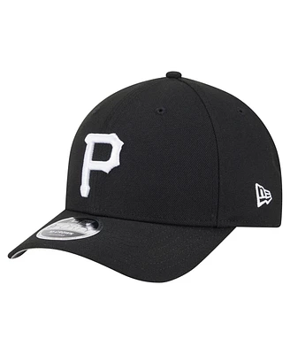 New Era Men's Black Pittsburgh Pirates Player Replica 9FORTY Adjustable Hat