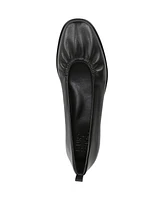 Naturalizer Women's Estie Closed Square Toe Ballet Flats