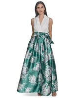 Jessica Howard Petite Mixed-Media V-Neck Pleated Gown