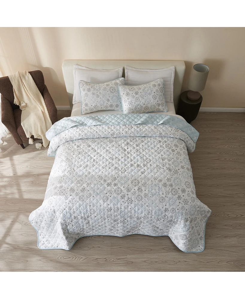 Linery & Co. Snowflake Microfiber Quilt Set with Shams