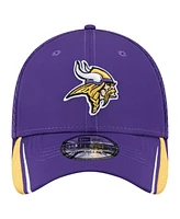 New Era Men's Purple Minnesota Vikings Game Day Linear 39THIRTY Flex Hat