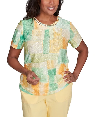 Alfred Dunner Petite Rise & Shine Textured Patch Short Sleeve Top