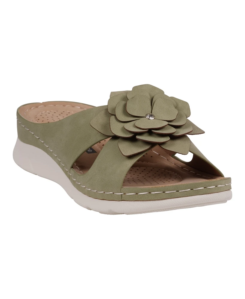 Gc Shoes Women's Claire Flower Rosette Comfort Sandals