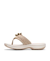 Clarks Cloudsteppers Women's Breeze Opal H Slip-On Sandals