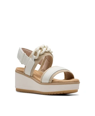 Clarks Collection Women's Wrenly Eve Wedge Sandals