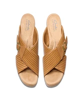 Clarks Collection Women's Seannah Nora Wedge Sandals