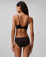 Calvin Klein Women's Form To Body Lightly Lined Bralette QF7618