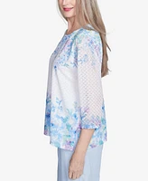 Alfred Dunner Women's St. Thomas Textured Sky Blue Floral Border Crew Neck Top