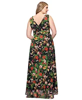 Betsy & Adam Plus Floral Print V-Neck Sleeveless Gown