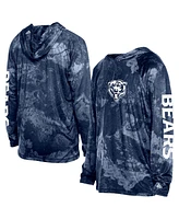 New Era Men's Navy Chicago Bears Realtree Xtreme Camo Raglan Long Sleeve Hooded Top