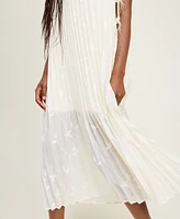 En Saison Women's Sadie Pleated Embroidered Maxi Dress