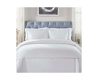 Superior Spring Blooms Cotton Two-Line Embroidered 3-Piece Duvet Cover Set