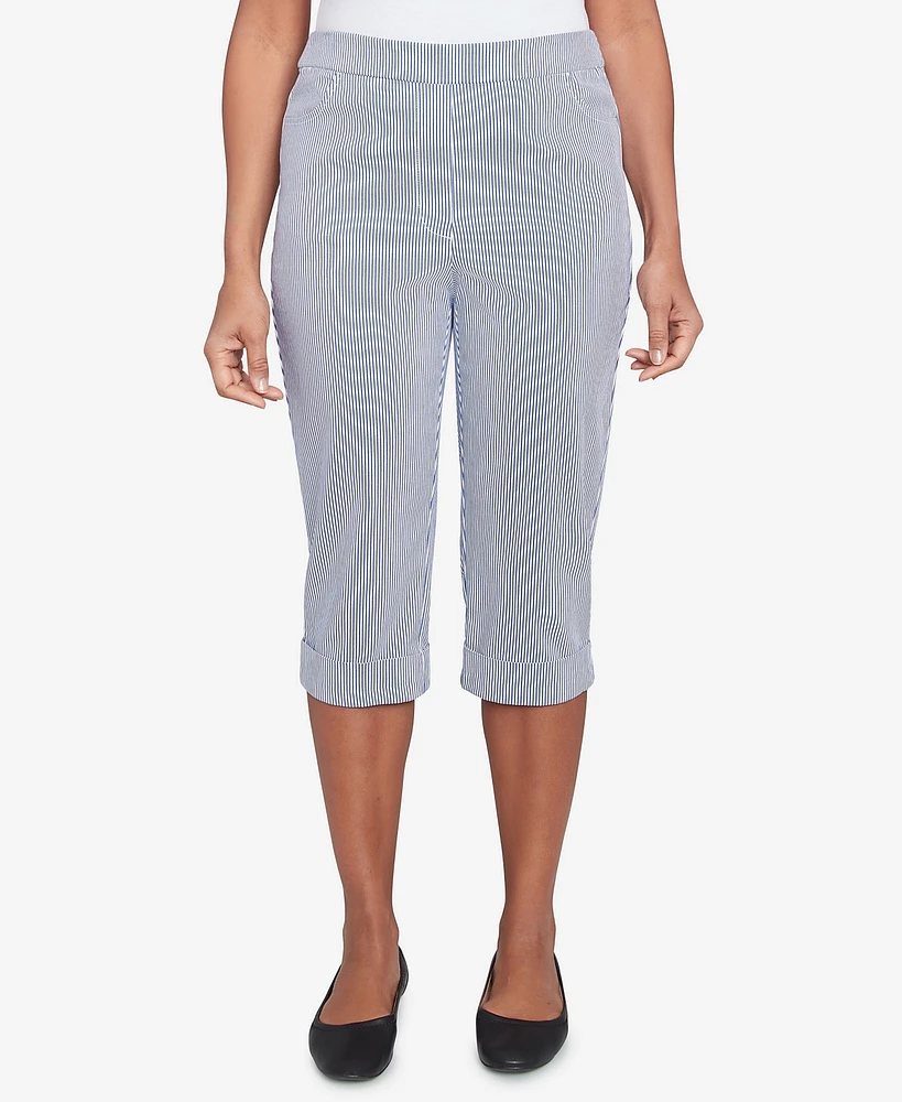 Alfred Dunner Women's Land of The Free Striped Cuffed Clamdigger Pants