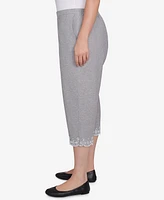 Alfred Dunner Plus Crystal Springs Eyelet Embroidered Capri Pants