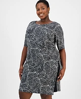 Connected Plus Contrast-Side Sheath Dress