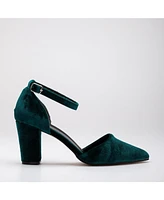 Gisele Closed Toe High Block Heels