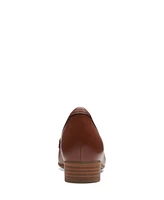 Clarks Women's Juliet Bay Slip-On Loafer Flats