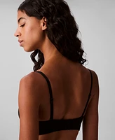 Calvin Klein Women's Lightly Lined Underwire Bra QF7537