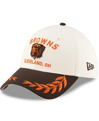 New Era Men's Cream/Brown Cleveland Browns 2025 Nfl Draft 39THIRTY Flex Hat