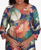 Alfred Dunner Women's Summer Solstice Dramatic Floral Crew Neck Top