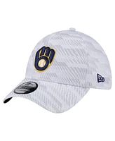 New Era Men's White Milwaukee Brewers Graded 39THIRTY Stretch Fit Hat