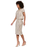 Muse Women's Jewel-Neck Cropped Short-Sleeve T-Shirt