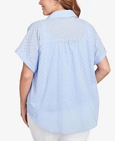 Hearts Of Palm Plus Short Sleeve Eyelet Pull Over Top