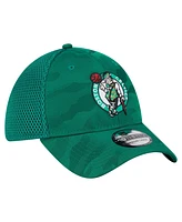 New Era Men's Kelly Green Boston Celtics Subtle Camo 39THIRTY Flex Hat