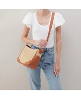 Hobo Sheila Crossbody