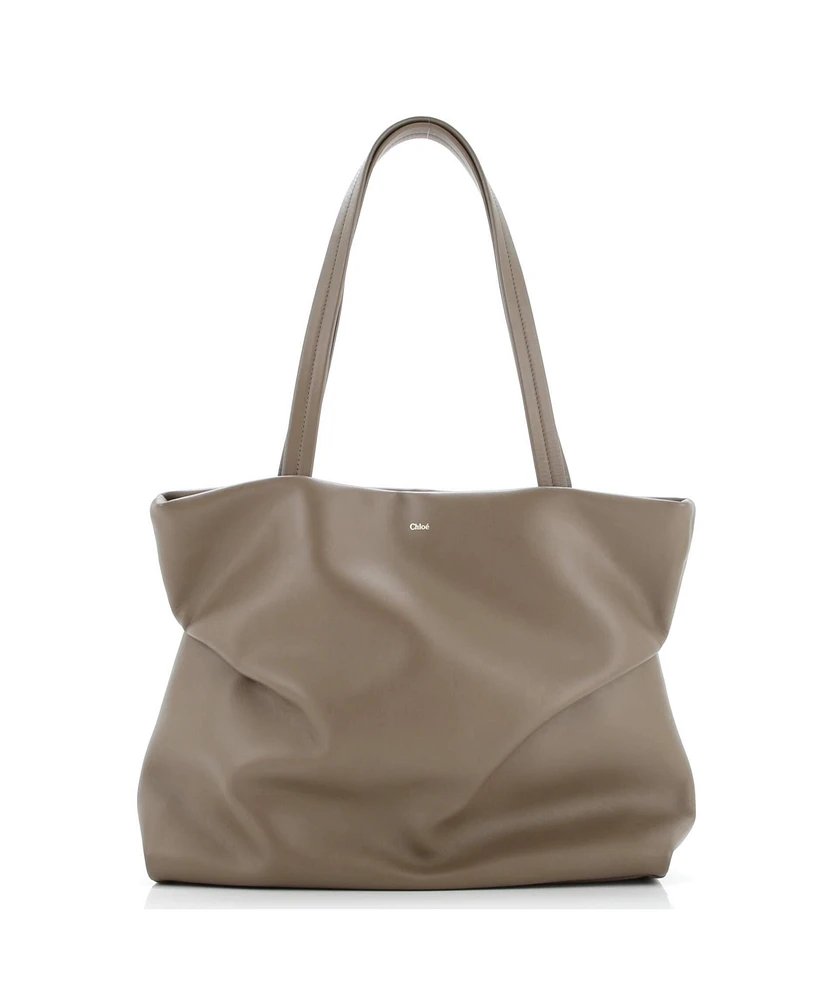Pre-Owned Chloe East West Judy Tote Leather