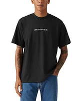 Levi's Men's Relaxed Fit Short Sleeve Crewneck Logo Graphic T-Shirt